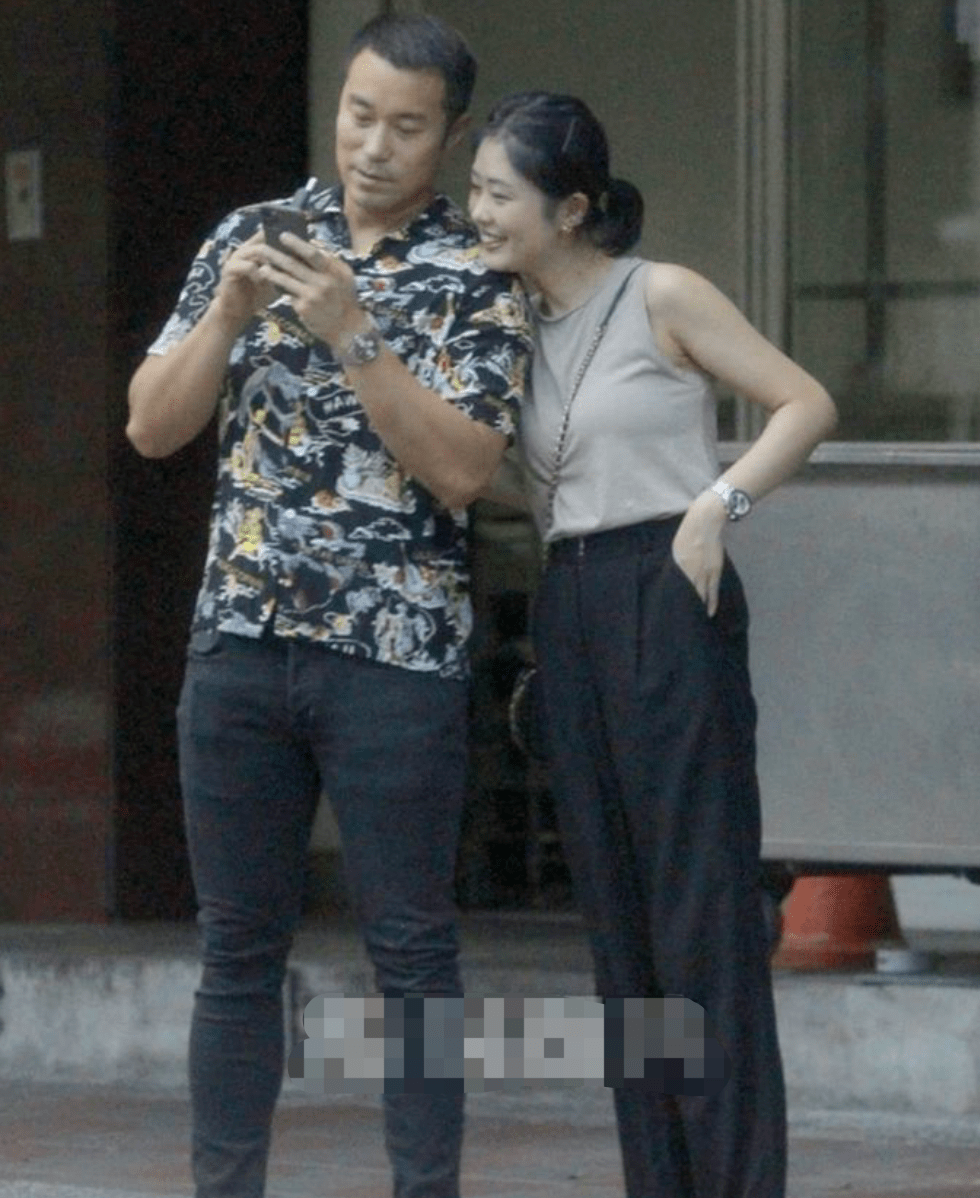 原创张孝全老婆近照曝光,肤白貌美大长腿,优雅气质征服"台湾天菜"