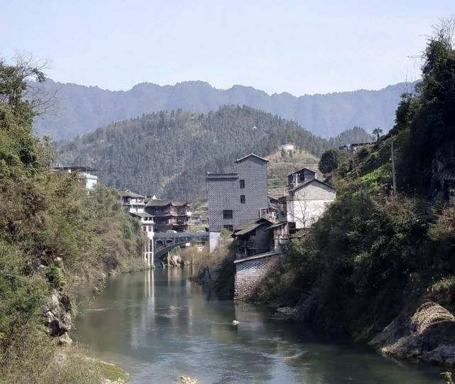 故乡洗车河古镇