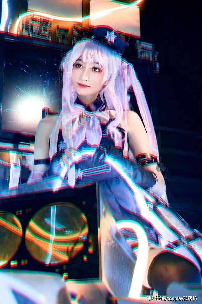 cos:奇迹暖暖 欲望之音