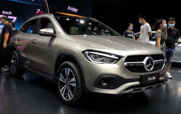 易车讯在2020粤港澳大湾区车展上,奔驰国产全新gla正式亮相.