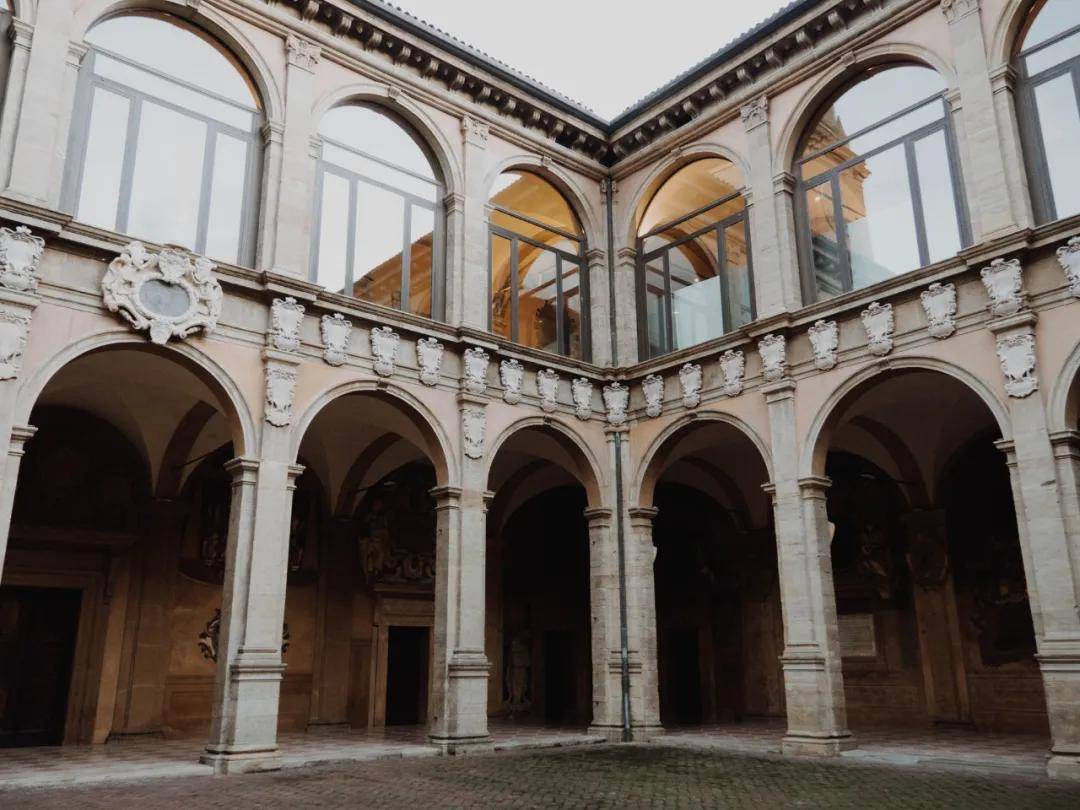 意大利最受大学生欢迎的城市竟然是它?