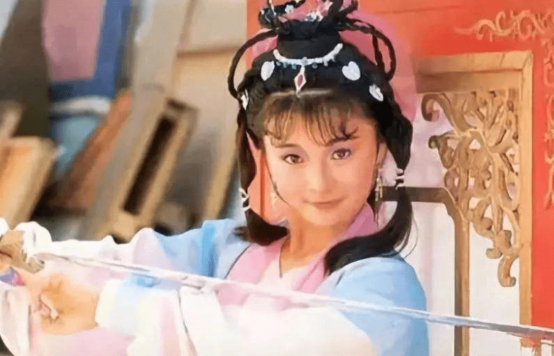 而在越王勾践取得最后的胜利之后,范蠡并没有和阿青在一起,范蠡一直都