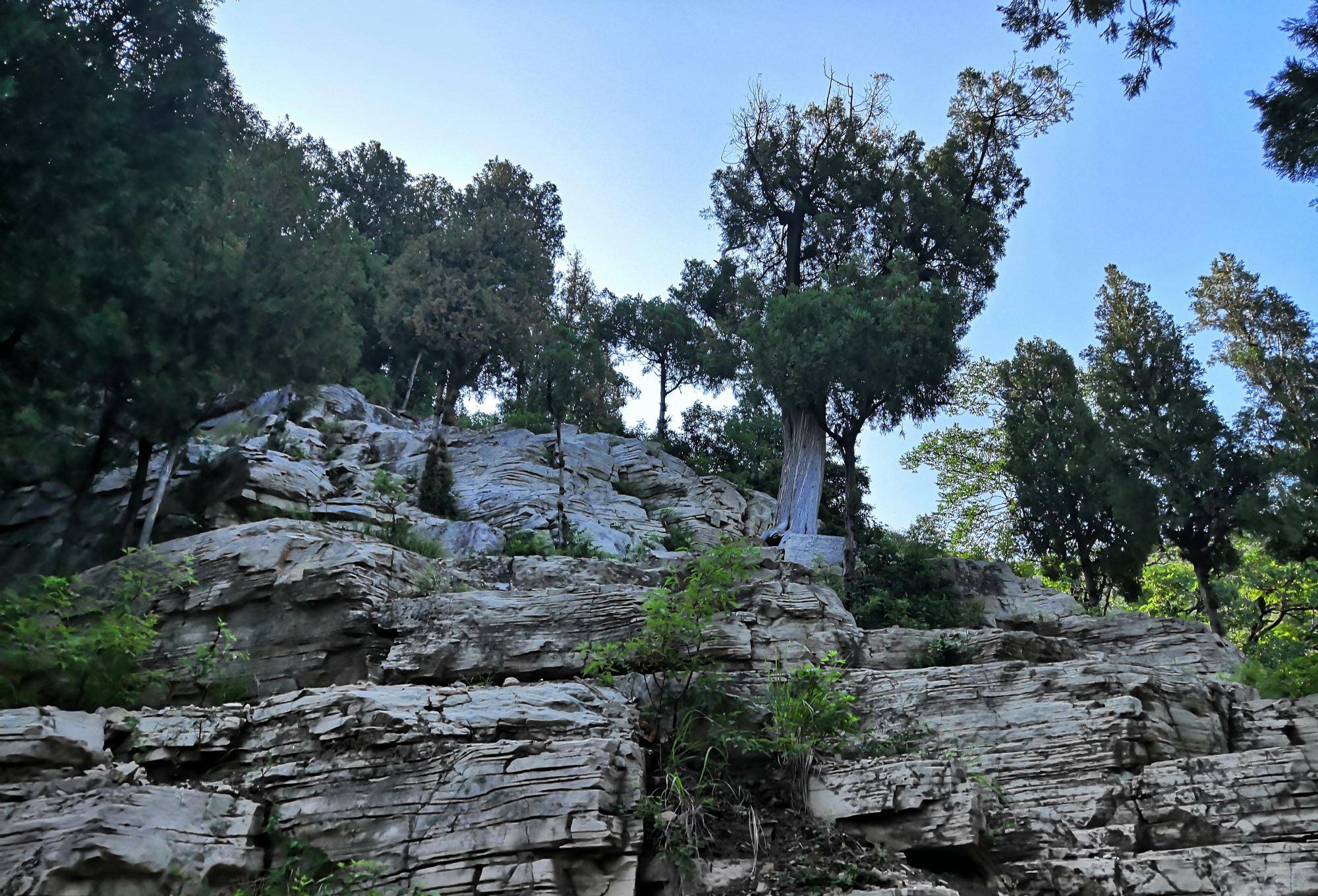 原创山东潍坊青州雀山有白云洞齐王洞知道的人不多