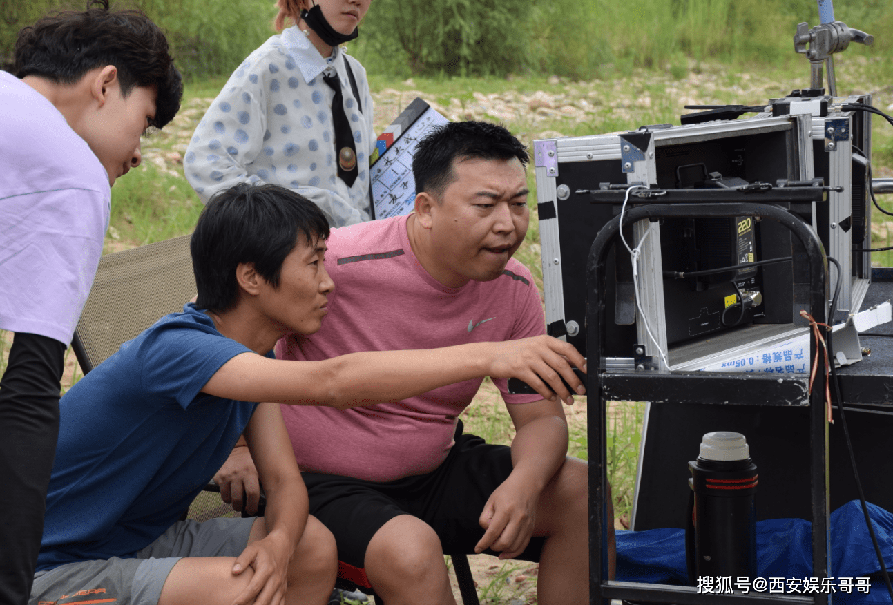 麦子导演图片