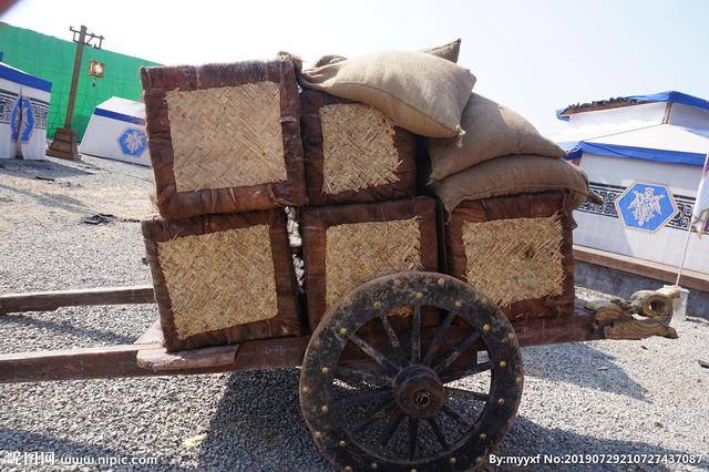 虽然不能保证推车后面的人百分百安全,但肯定比无遮挡的情况要好很多