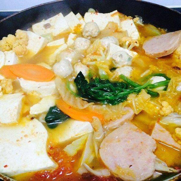 美食推荐: 黄瓜镶豆腐, 土匪鸭, 肝腰合炒, 白菜豆腐锅做法