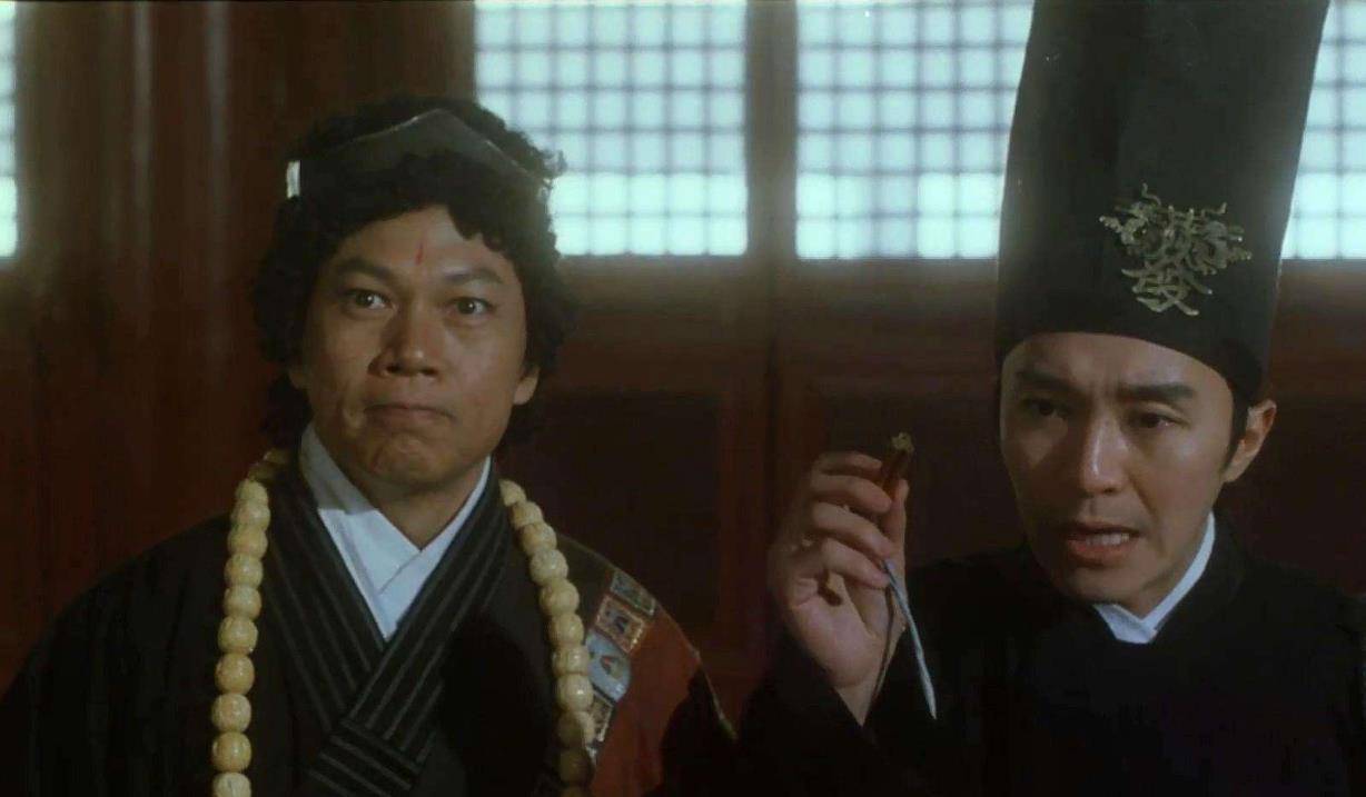 他唱40年粤剧买不起房子,跟周星驰拍戏2年,却买了2套房_罗家英