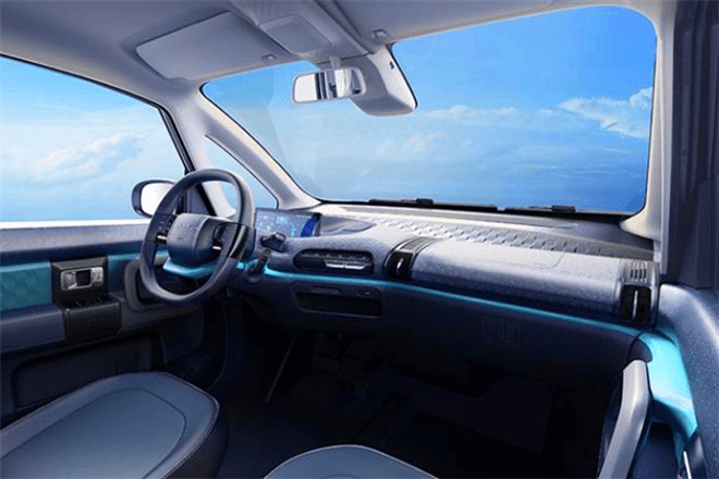 机甲小王子新宝骏e300上市648万元起售