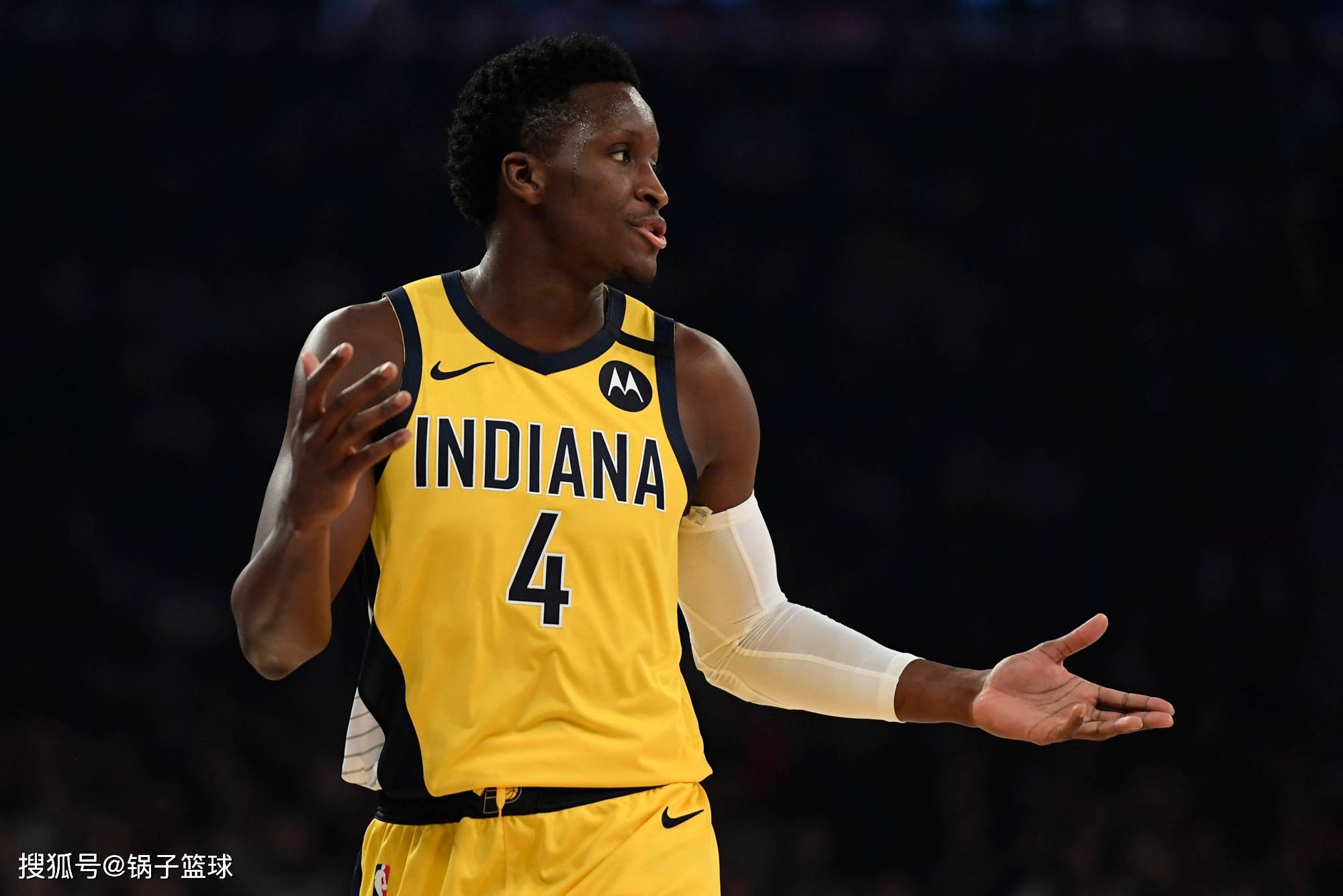 潜在交易方案:湖人送出库兹马 丹尼格林 2022年首轮签,得到奥拉迪波.