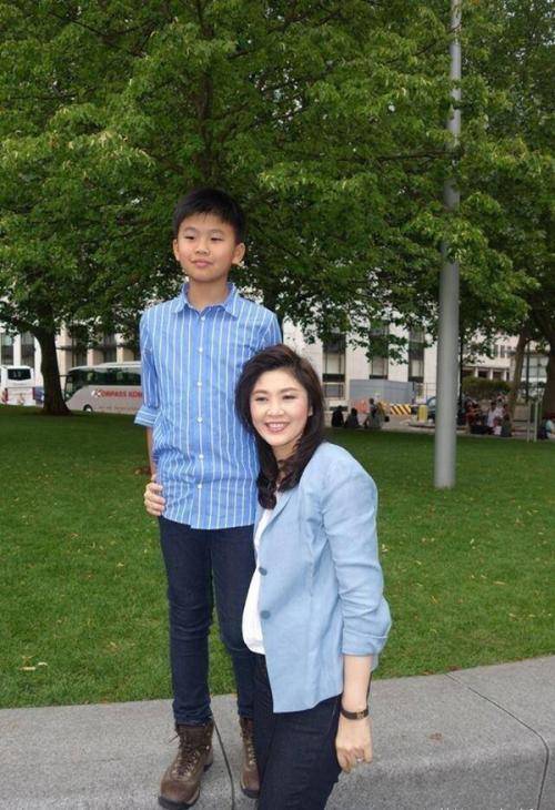 英拉·西那瓦