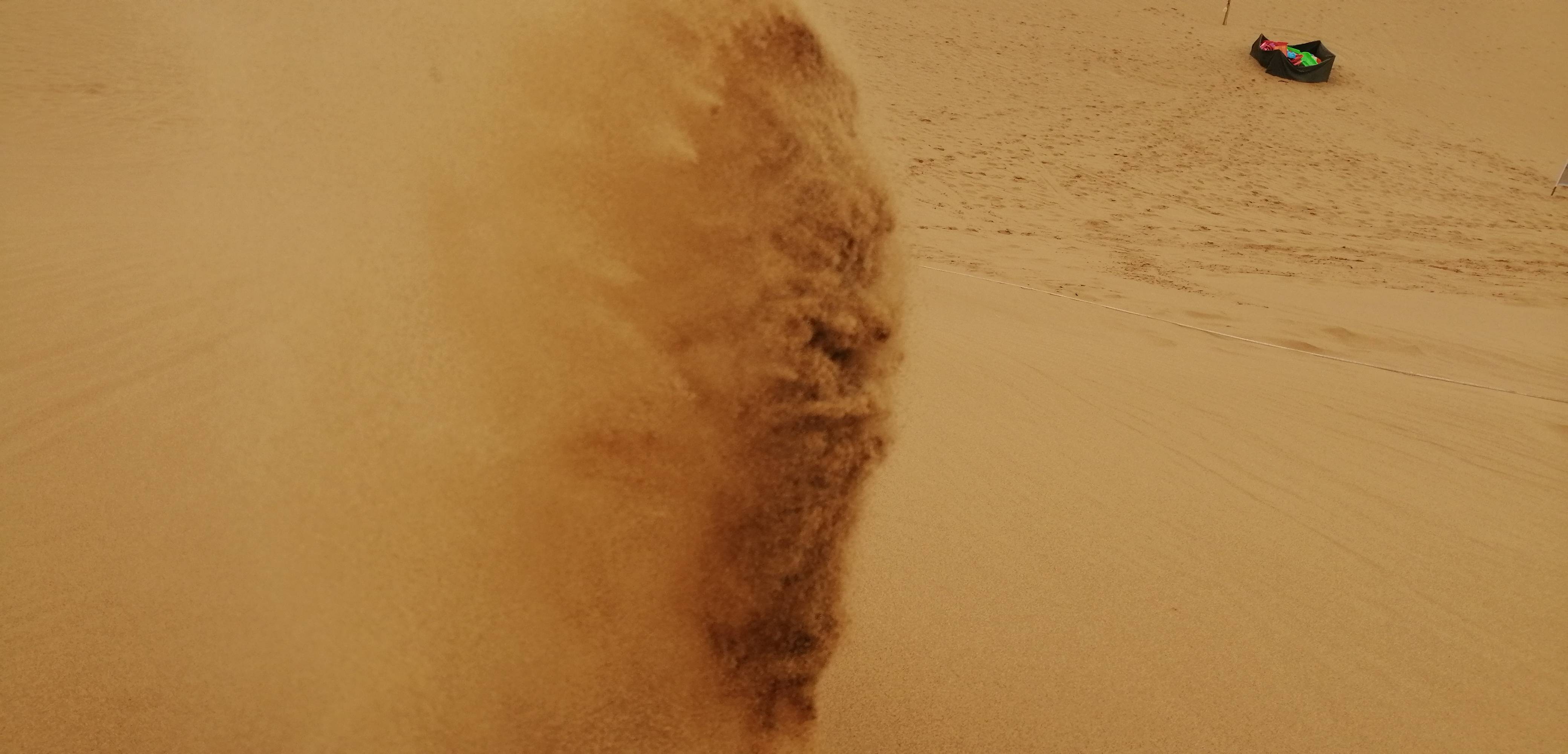 最近沙漠天气怎么样,会遇到沙尘暴吗?
