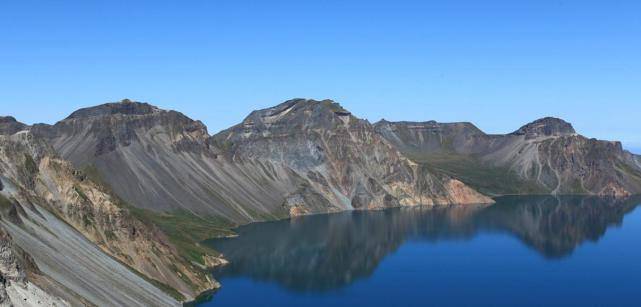 东北历史(147:长白山十六峰,谁起的名字?清朝一位官员!_刘建封