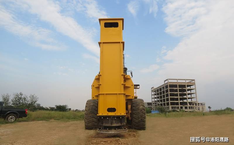 高速液压夯实机重量相同，为什么夯实力却不同，看看高速液压夯实机厂家怎么说