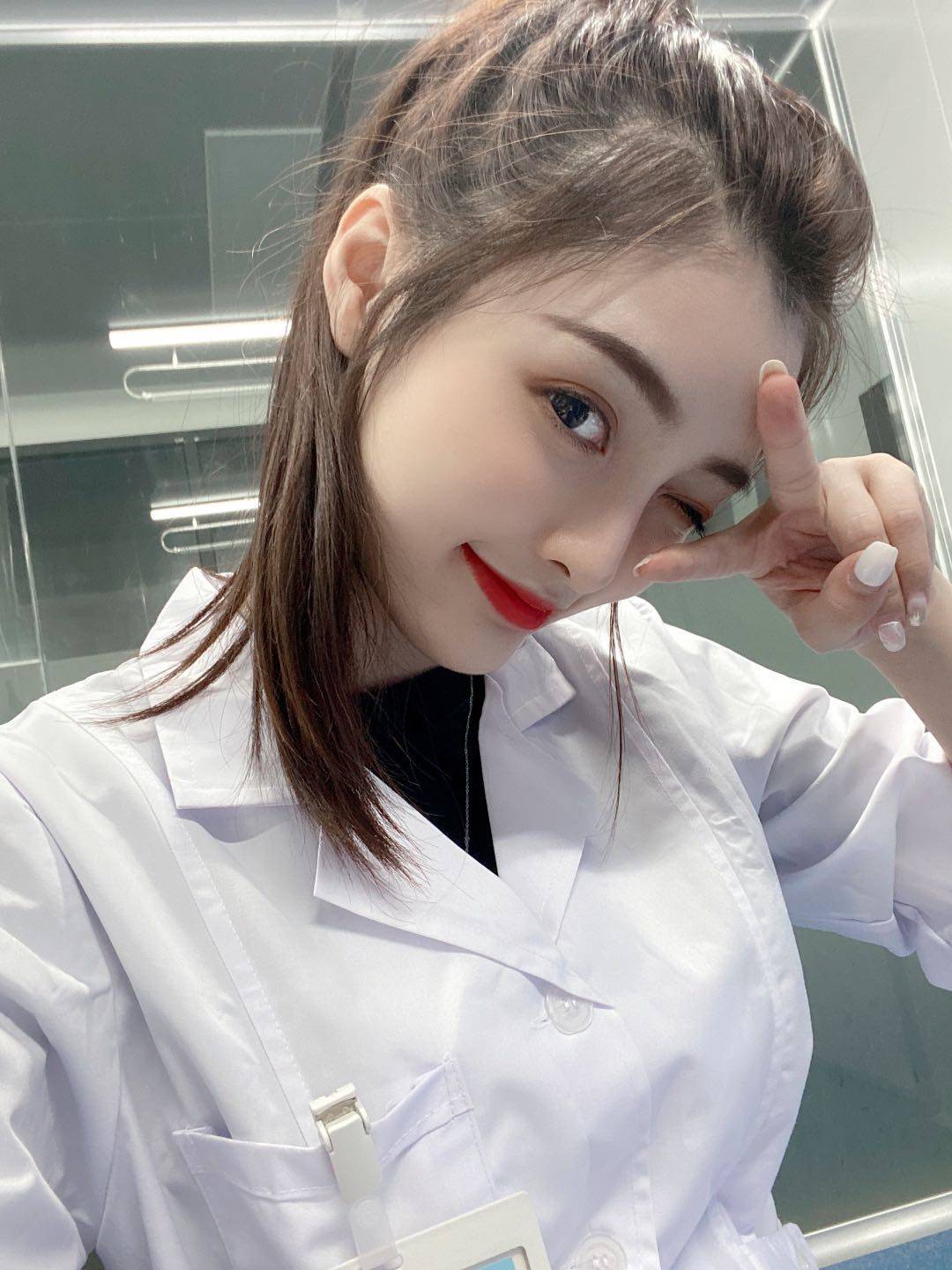 聚美涵熙:假睫毛以假乱真的秘密