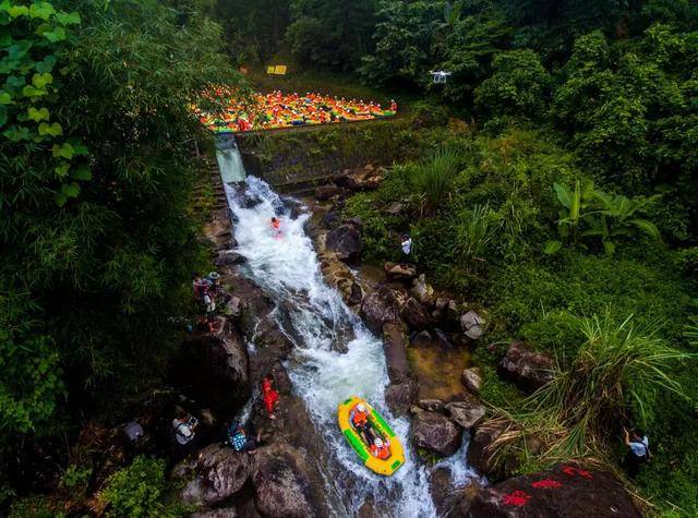 南寧玩水勝地大集合,水上樂園,漂流,沙灘全都有!