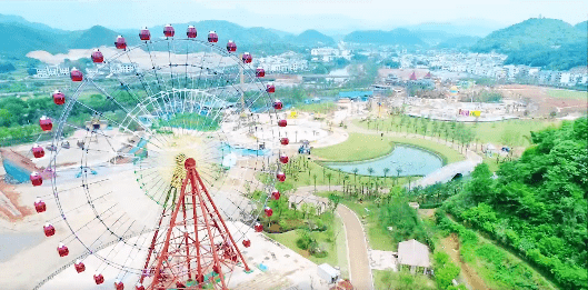 翼天文旅集团欢乐世界欢乐中拥抱幸福