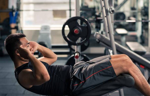 前列腺比肾还脆弱,想让它不受伤,3项运动得好好做