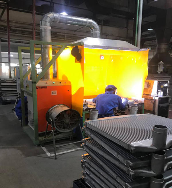 工厂管理者必读:焊接烟尘治理的4种方法,一扫烟尘治理烦恼!