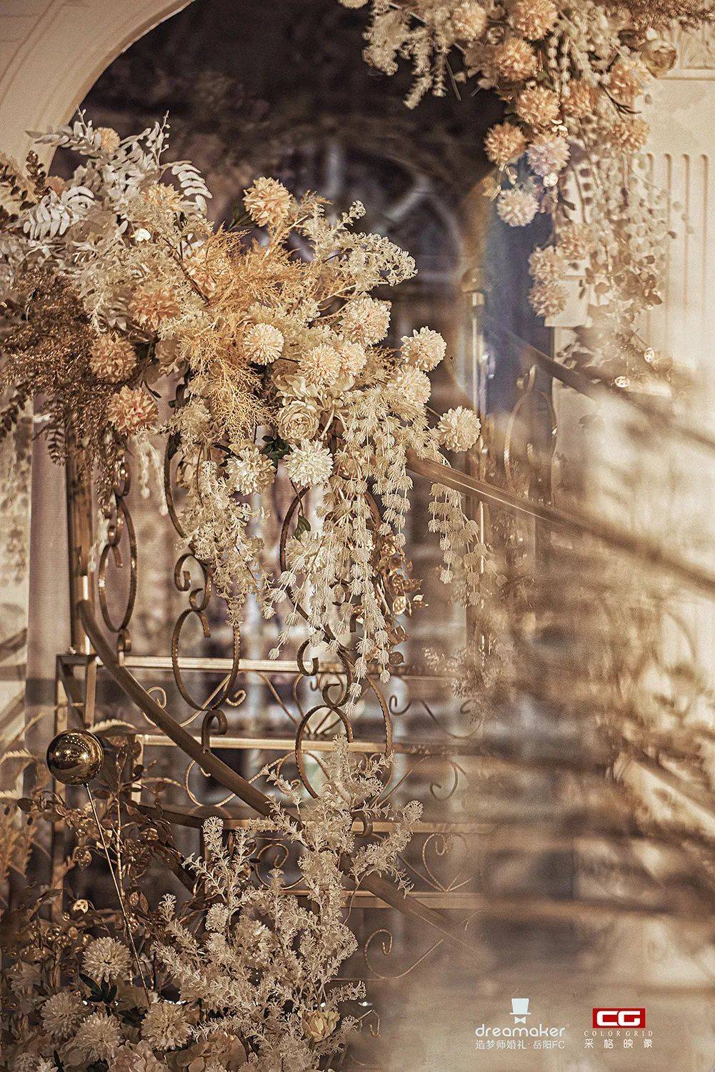 为一场法式洛可可的婚礼着迷法式复古的浪漫流金溢彩的幸福