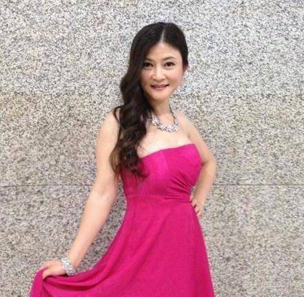 15岁爆红,21岁隐退,51岁未婚的朱晓琳,如今过成了此般