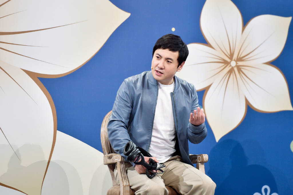 原创沈腾说自己从来不吃宵夜李汶翰啊李诞都是我吃他看着