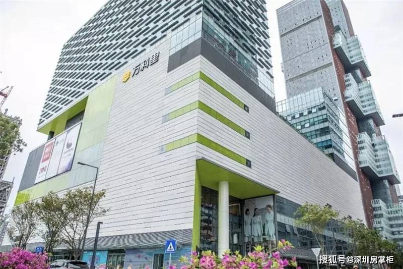 5公里范围内还有悦方广场,3公里内有天虹商场,中洲购物中心.