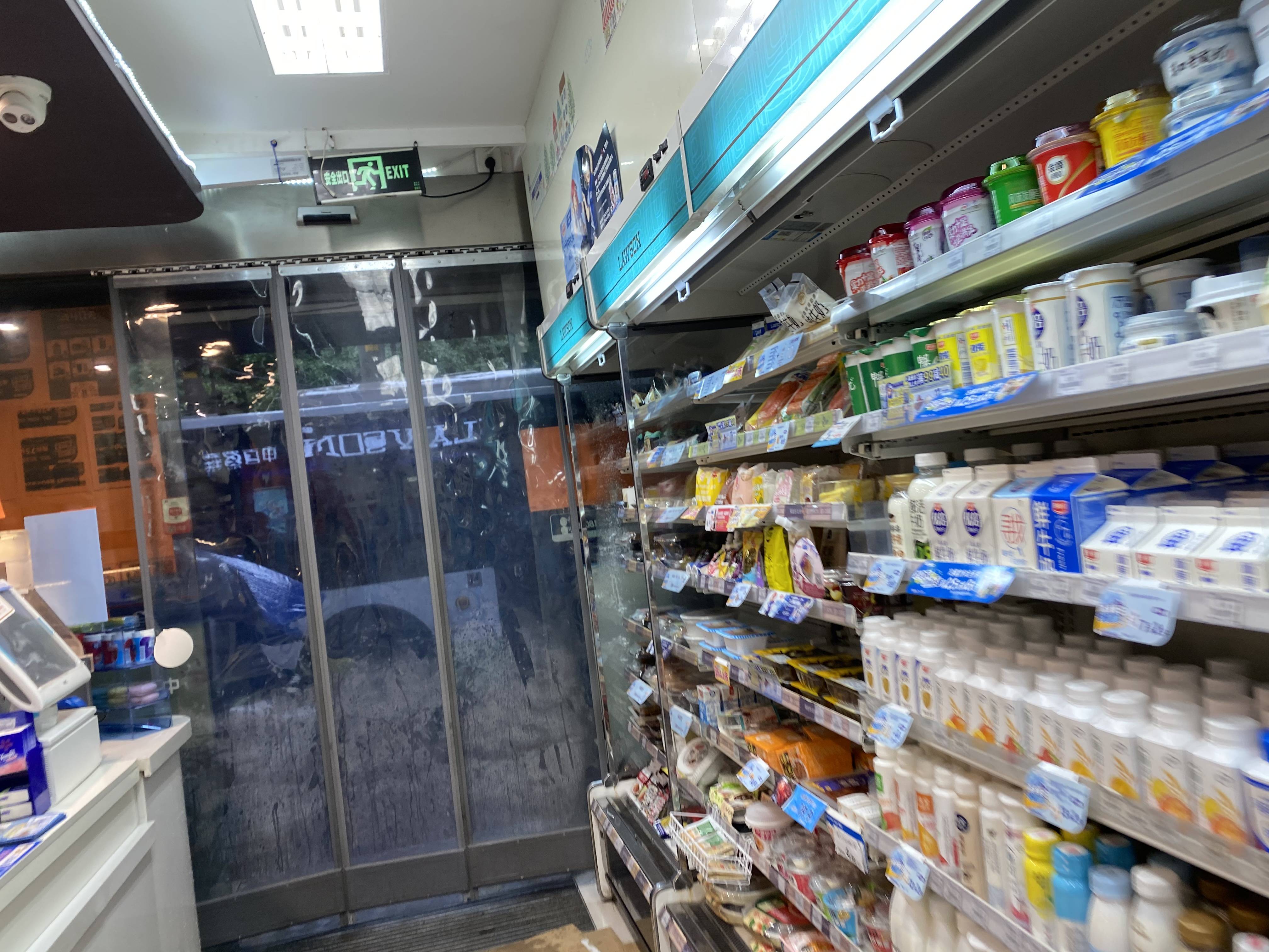 武汉罗森真是进口小零食的宝藏商店