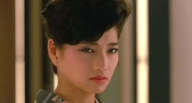 没想到,第二部《福星高照》再创辉煌,斩获了3000万的票房,终于打赢了