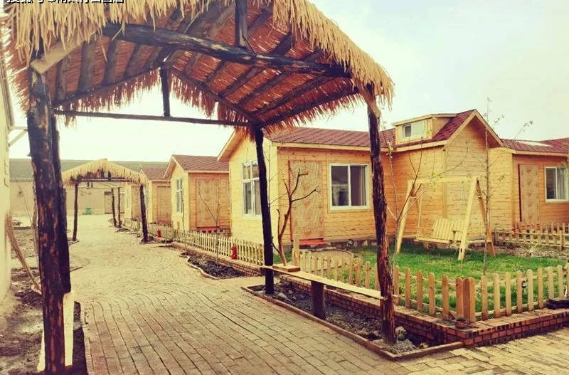 南太行田园居是陵川县山区的民宿,田园居的名字出自《归园田居》里的