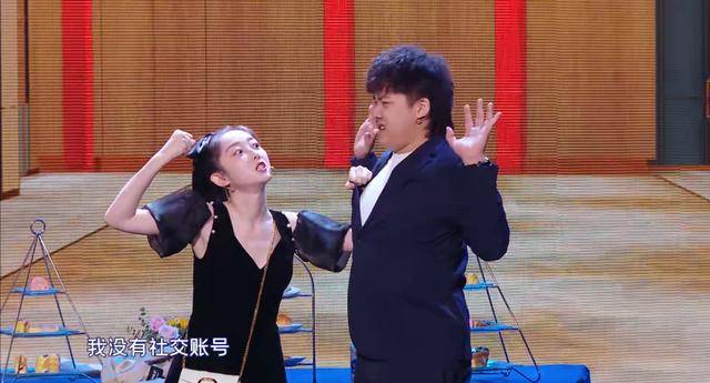 曾在第九期备受好评的欢乐家族助演门羿昕和余钦南,本期搭档蒋梦婕