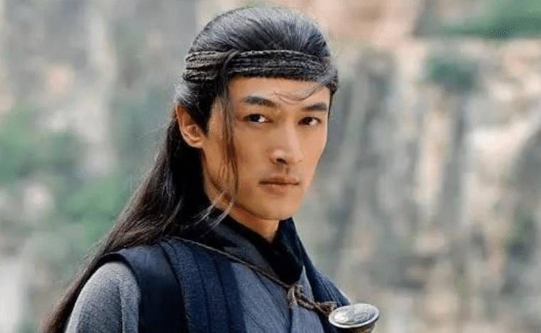 对方名不见经传,却奉献教科书级表演_易小川