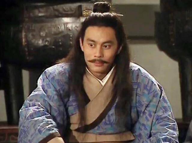 浅析楚庄王三年不飞却又一飞冲天