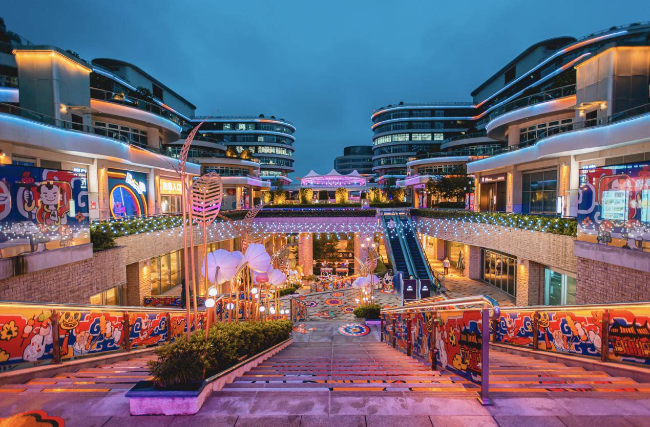 和超人气主播共赴海滨之约 丽宝乐园阿宝集市盛大启程_消费者