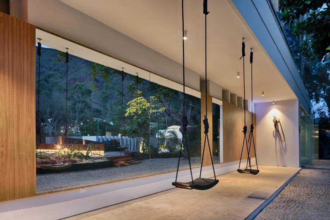 螺旋状围合 与自然联系 | 沉思空间oca