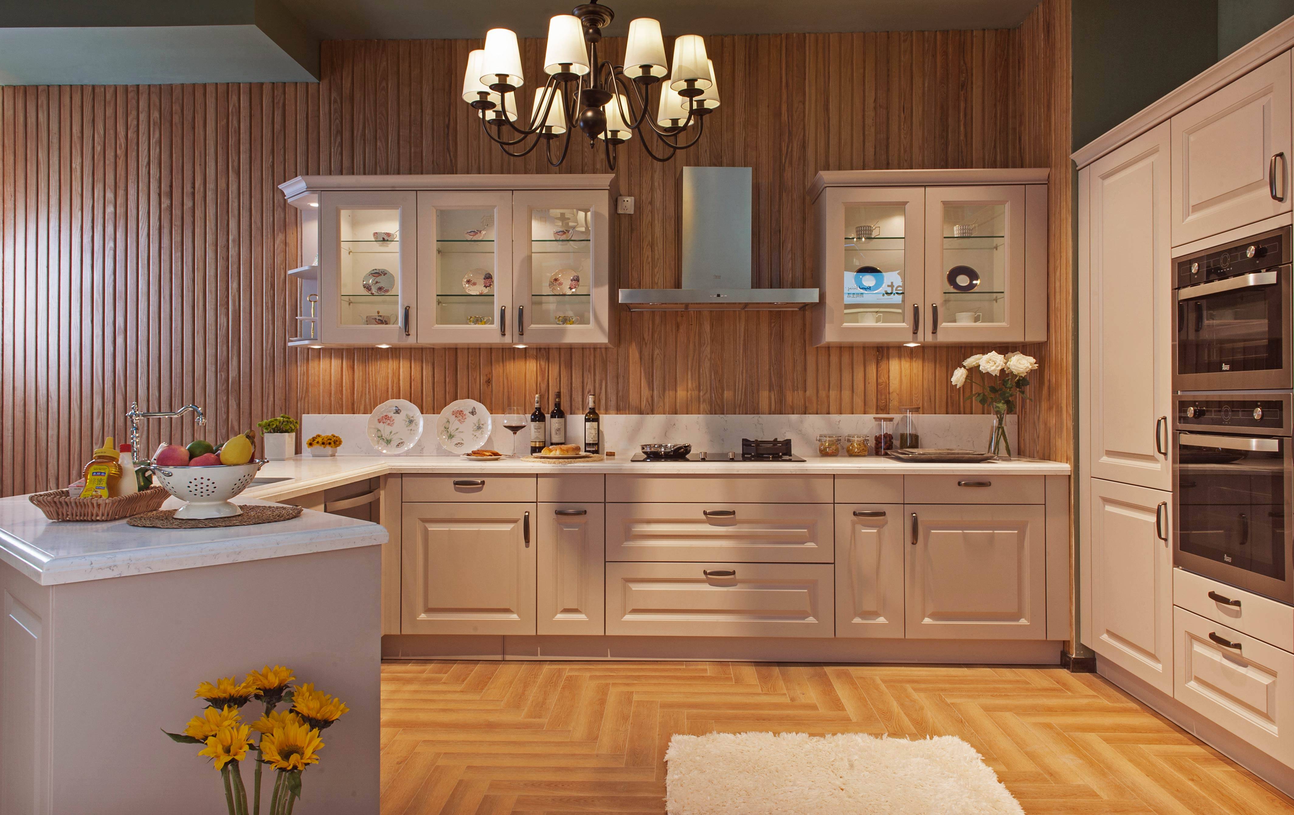 怎么专业的挑选厨房橱柜?_台面