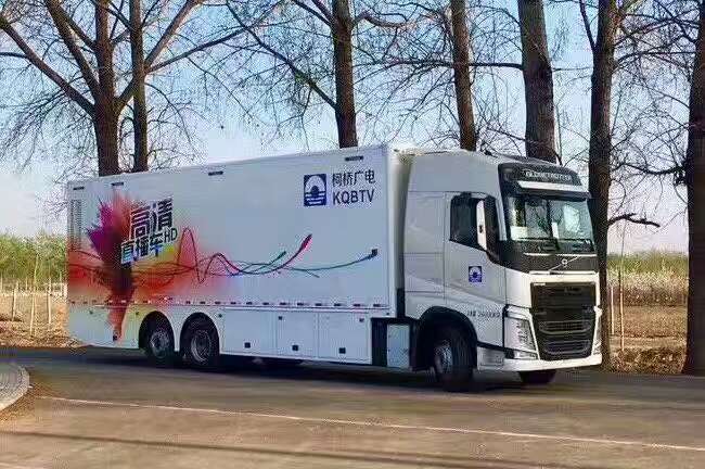 全高清4k八讯道导播车直播车载直播设备电视台转播车