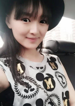爱情公寓的"瑶瑶"有谁还记得,如今摇身一变成为大美女