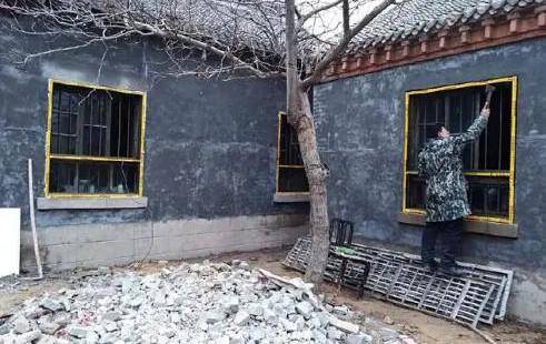 农村盖房,老人常说"大屋摞小屋,三年两年哭",这是什么意思?