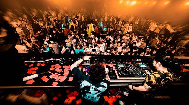 上饶唐巢派对酒吧ptv包厢娱乐综合体