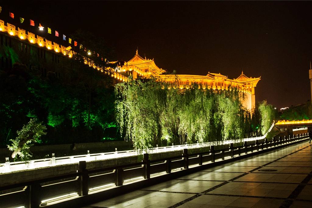 原创洛阳丽景门夜景
