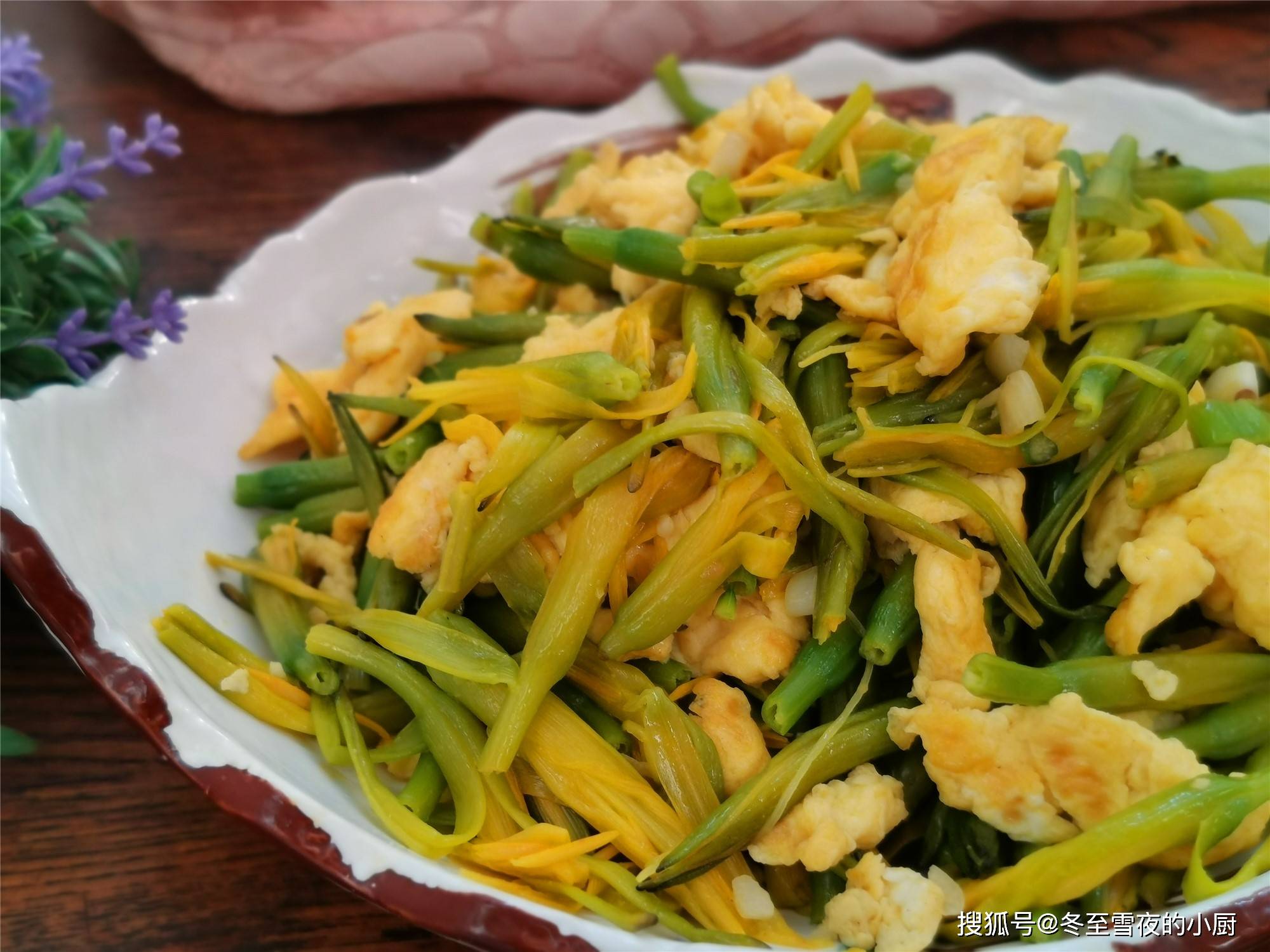 新鲜黄花菜怎么吃图片