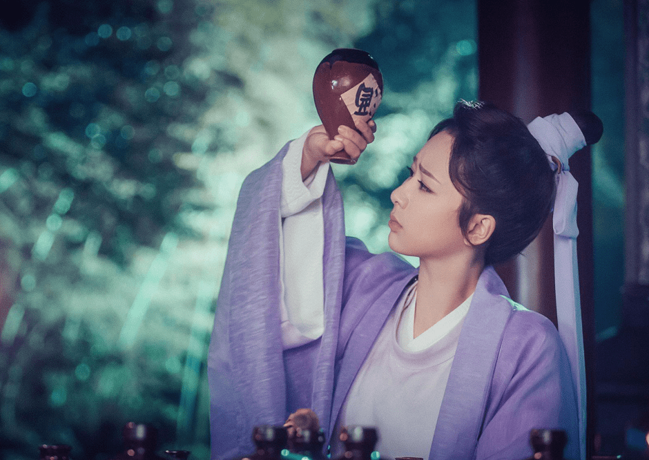 杨紫发《青簪行》剧照,却被指过度p图,真人比照片胖不少_造型