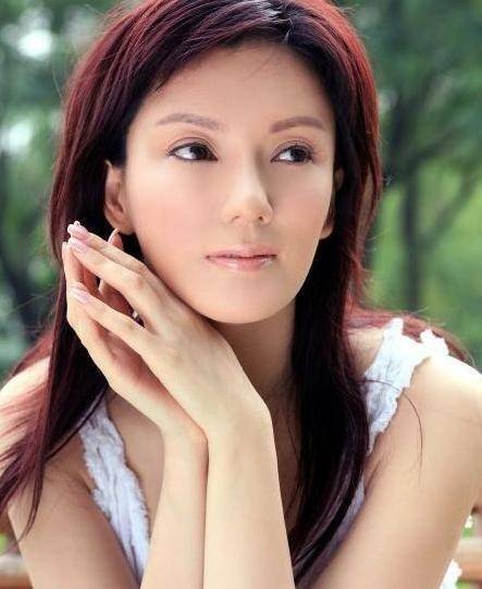 知名杂志开价25万美元,邀请彭丹拍照片,彭丹:只给中国人看_香港