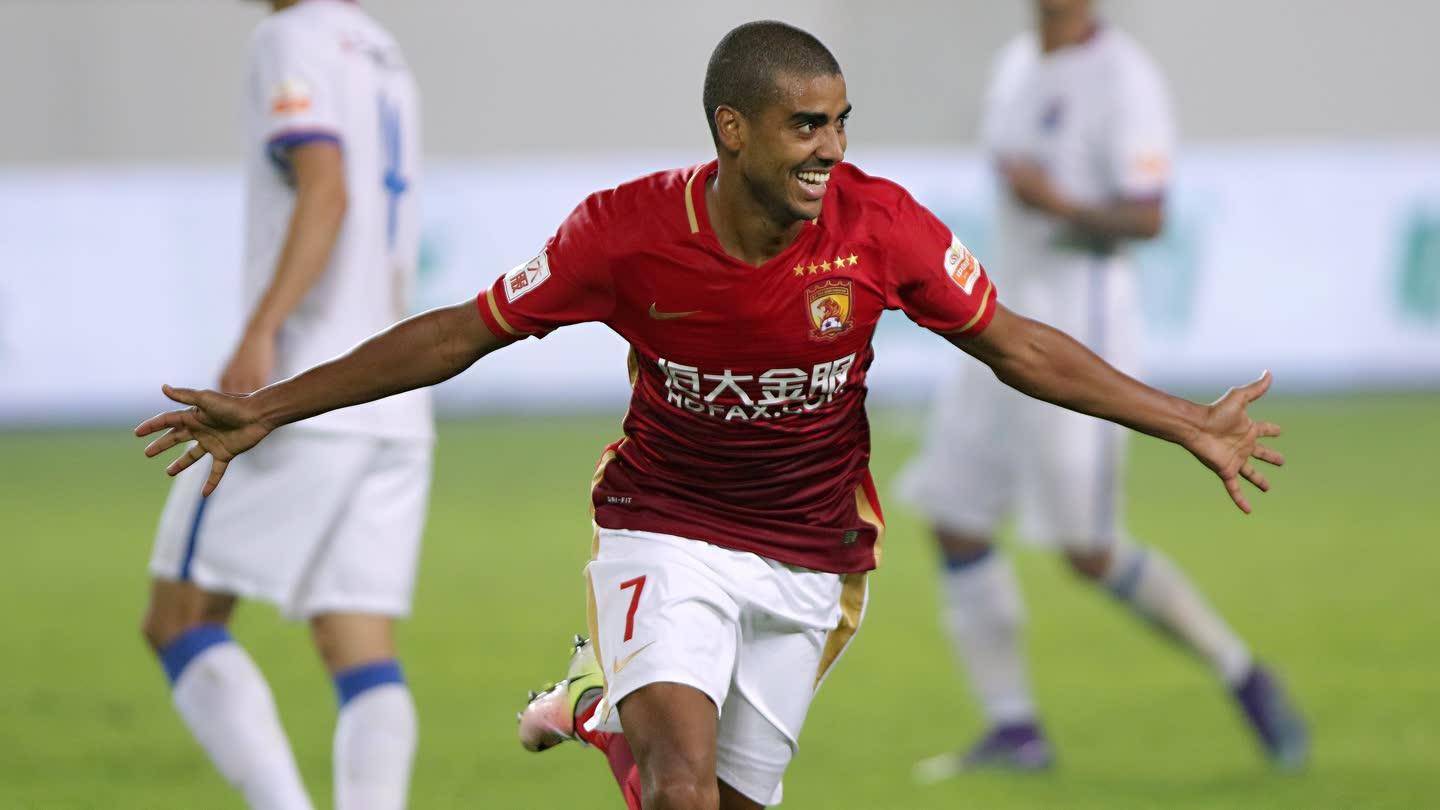 原创北京国安正式宣布阿兰以内援身份加入俱乐部能否帮助国安夺冠