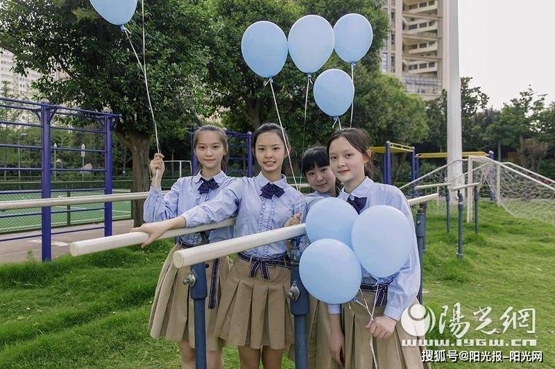 毕业照征集持续进行中!