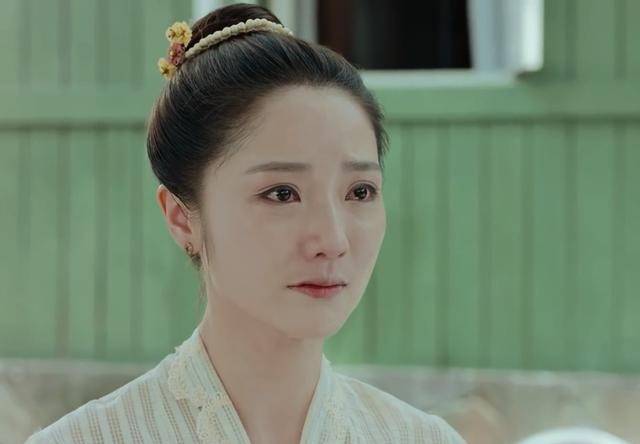 《小娘惹》最让人恨的角色不是美玉也不是珍珠,是月娘的外婆天兰