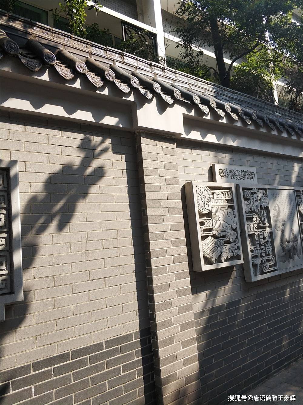 唯美的中国风仿古建筑,围墙配砖雕,让您品味中式的美