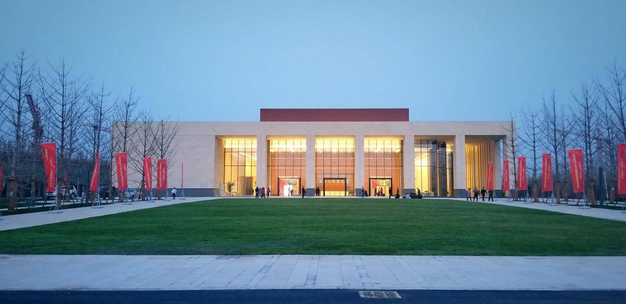 武陟产业新城两湖公园远眺 雒长雨/摄影