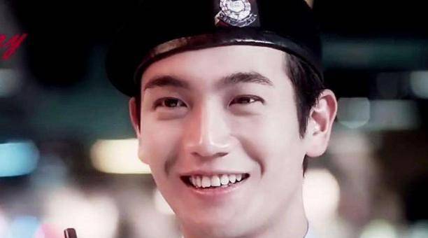 45岁张智尧依然单身,23年演艺生涯无花边新闻,为何如此"干净"