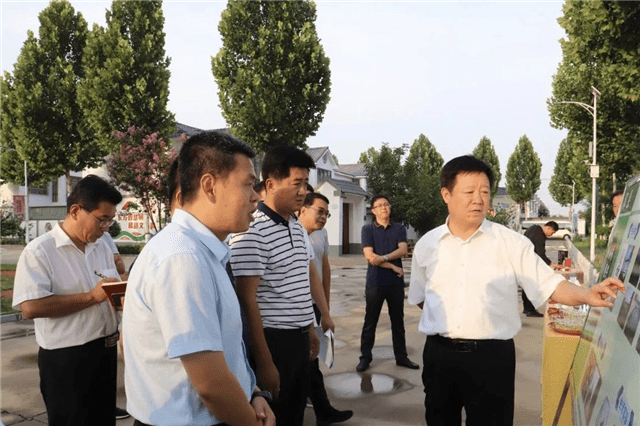 邱县县委书记李剑青调研农村人居环境整治工作